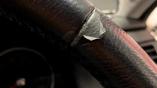 クラウン ステアリング剥がれリペア｜東京都江東区