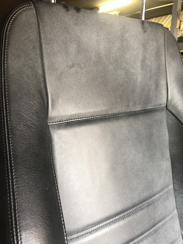 フェラーリ348　シート背もたれ　リペア