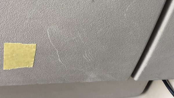 VWビートル　グローブボックスリペア｜東京都葛飾区